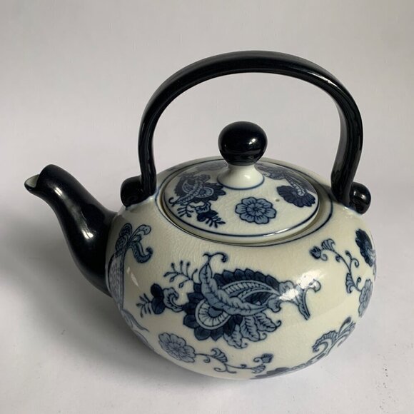 Pier 1 One Imports White Blue Paisley Floral Teapot 4 Cups - Picture 8 of 13